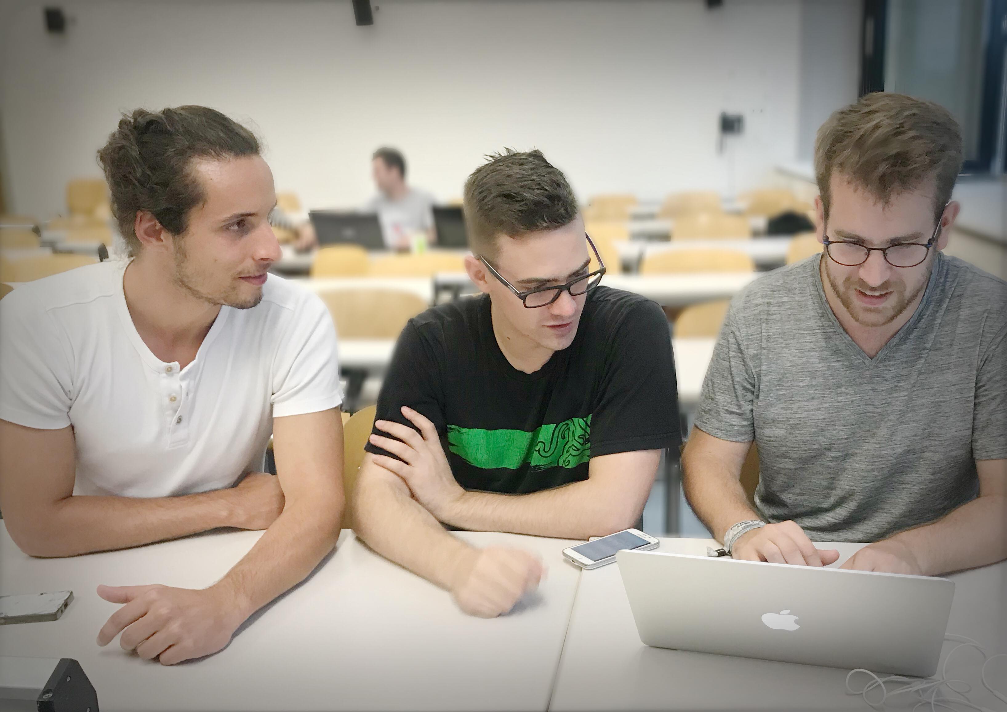 Das Web-App-Admin Team von HsKAmpus